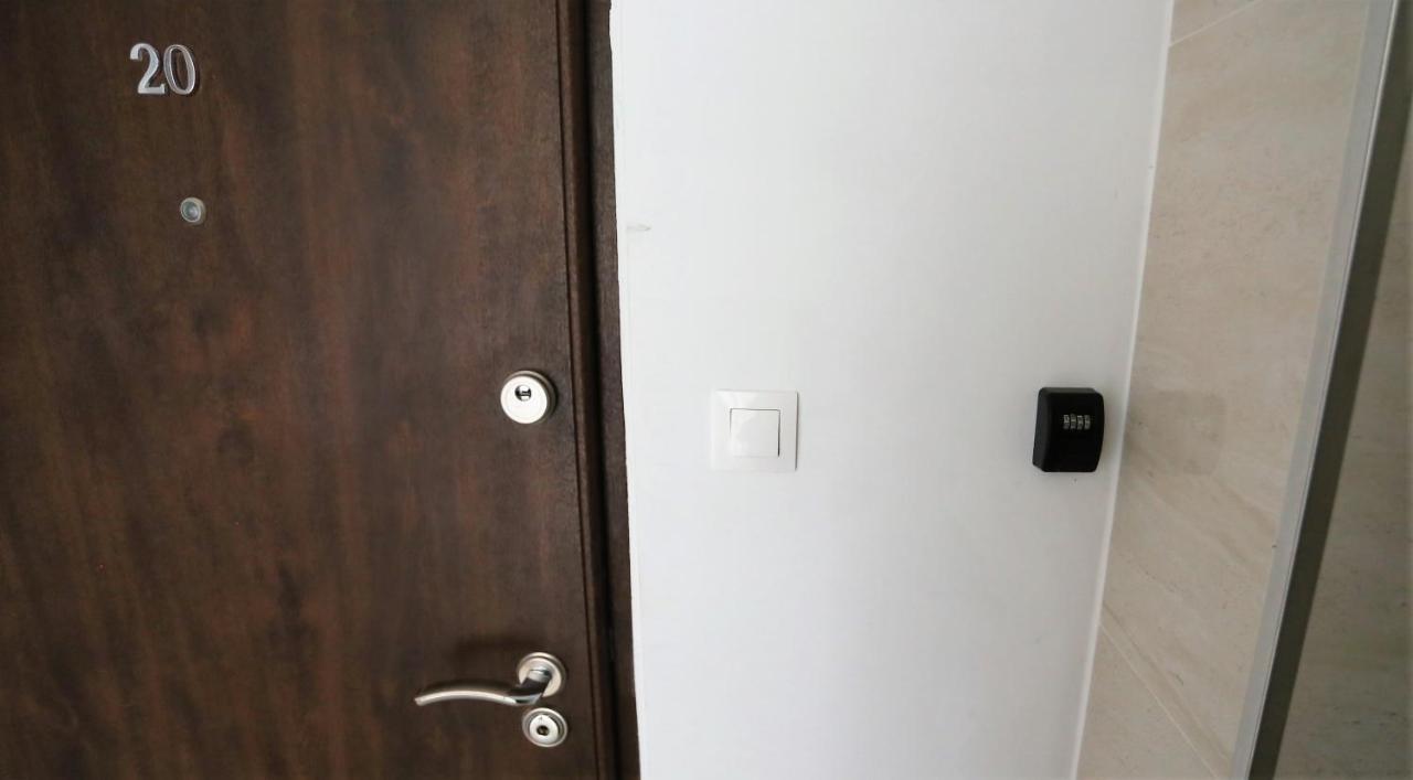 Apartament Mgm Karmelicka Varsó Kültér fotó