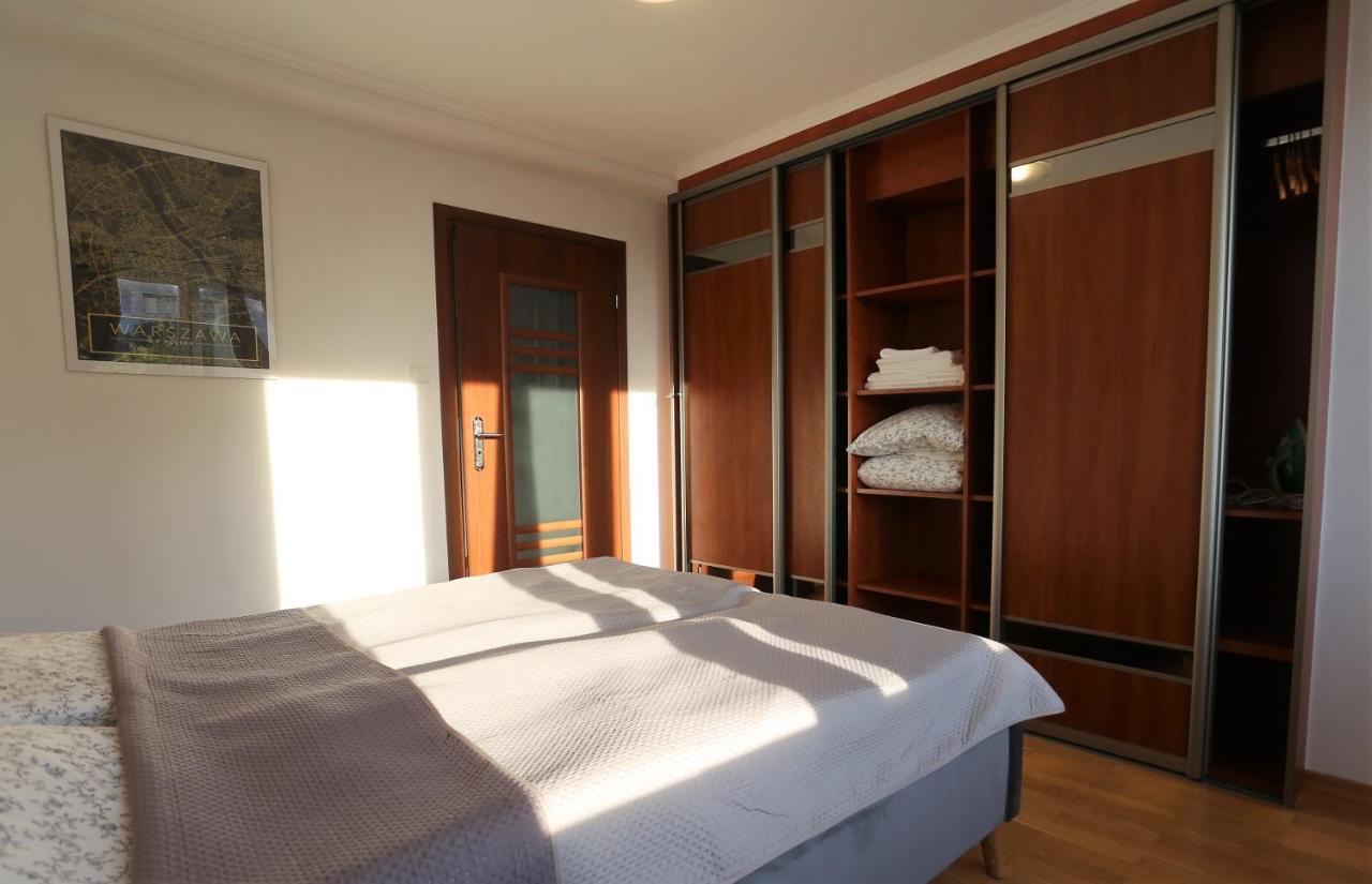 Apartament Mgm Karmelicka Varsó Kültér fotó